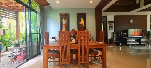 Luxury Pool Villa 4 Bed for Sale in East Pattaya