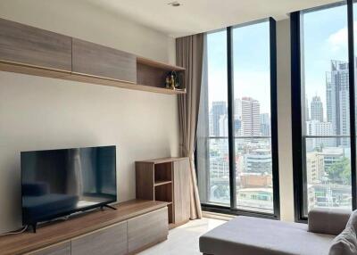 1-BR Condo at Noble Ploenchit near BTS Phloen Chit