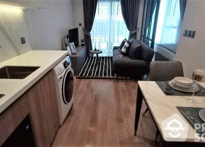 1-BR Condo at Muniq Sukhumvit 23 near MRT Sukhumvit