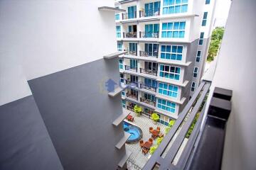 1 Bedroom Condo in The Avenue Pattaya Central Pattaya C004907