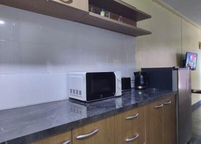 Studio Rim Had Condo Jomtien Beach for Sale