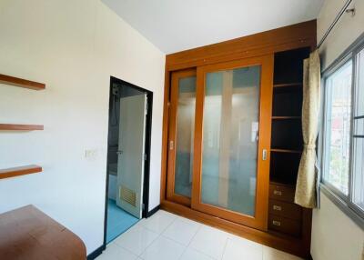 2 Storey House for Sale in Central Pattaya