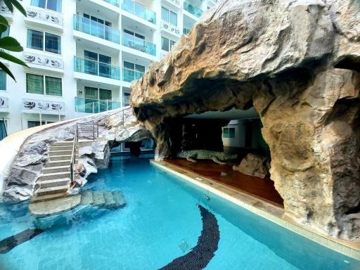 Amazon Condo 2 Bedrooms for Sale in Pattaya