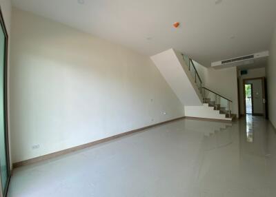 Commercial for Sale in Jomtien Pattaya