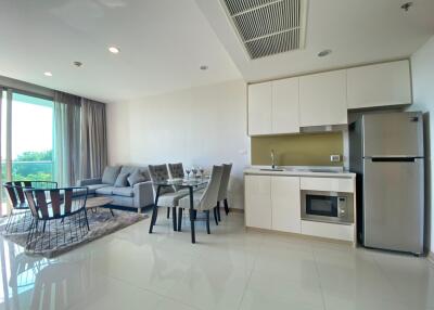 Pool Views Riviera Wongamat Condo for Sale