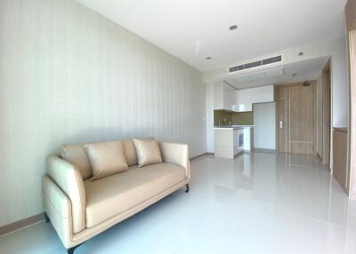The Riviera Wong Amat Condo for Sale