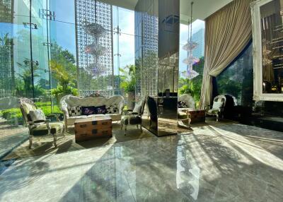 The Riviera Wong Amat Condo for Sale