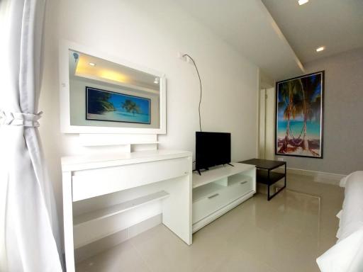 Studio Cosy Beach View for Sale in Pattaya