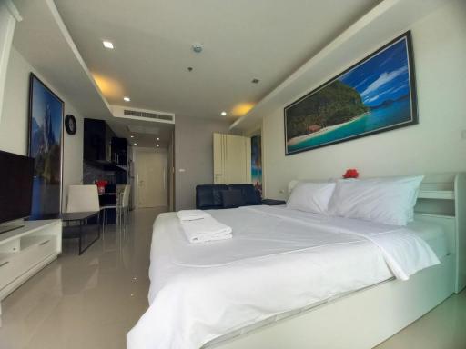 Studio for Sale at Cosy Beach View Condo