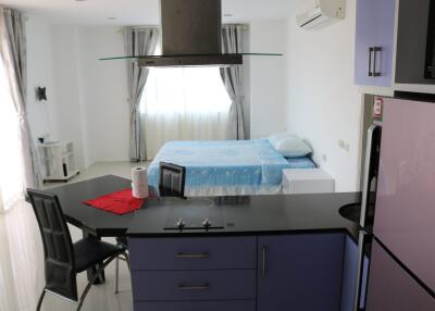 Jomtien Jada Beach Condo for Sale in Pattaya