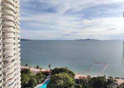 Partial Sea View for Sale at Wong Amat Tower