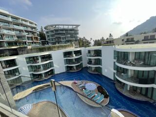 Spacious 1 bedroom apartment between the magnificent beaches, 5-minute drive from Patong Beach