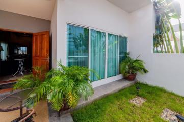 2 Bedrooms House in few minutes drive from Bang Tao and Laguna beaches