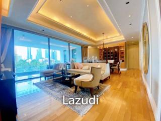 3 Bed 4 Bath 237 SQ.M.The Marvel Residence Thonglor 5