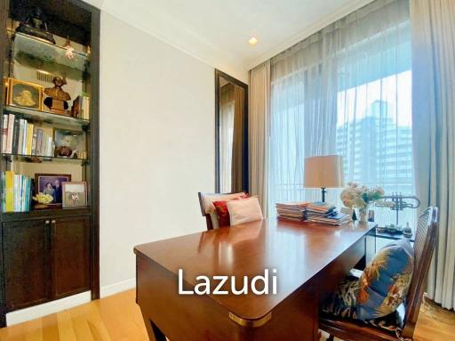 3 Bed 4 Bath 237 SQ.M.The Marvel Residence Thonglor 5