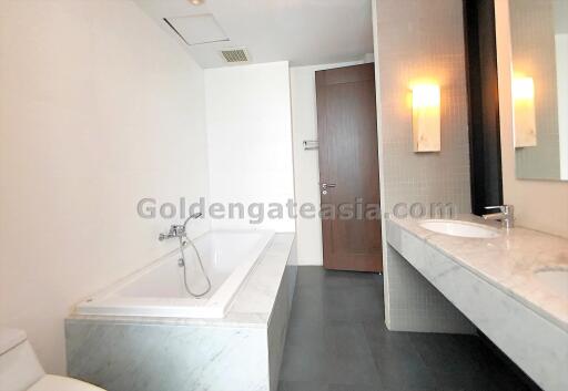 3-Bedrooms on high floor with balcony - Sukhumvit 55 (Thong Lo)