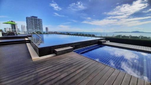 Elegance Condo for Sale in Pratumnak