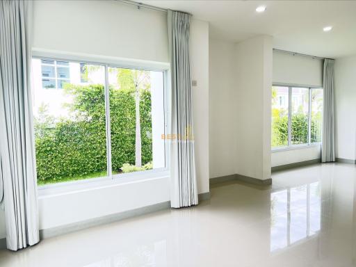 3 Bedrooms Villa / Single House in The Residence East Pattaya East Pattaya H011256