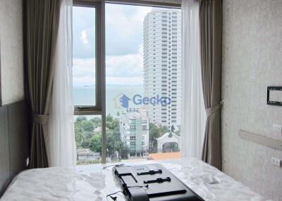 1 Bedroom Condo in The Riviera Wong Amat Beach Wongamat C006227