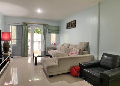 Beautiful 3Bedrooms House for Sale in Pattaya