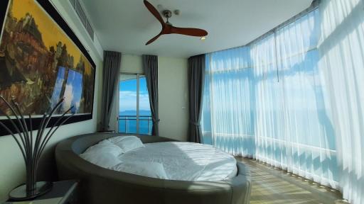 Reflection Jomtien Condo for Sale in Pattaya