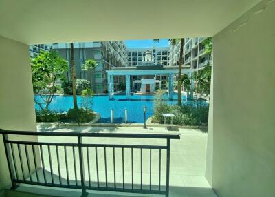 Arcadia Beach Continental for Sale Pattaya