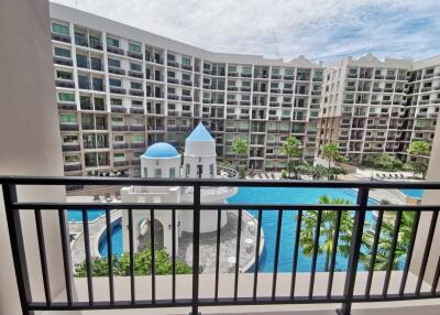 Pool Views for Sale Arcadia Beach Continental