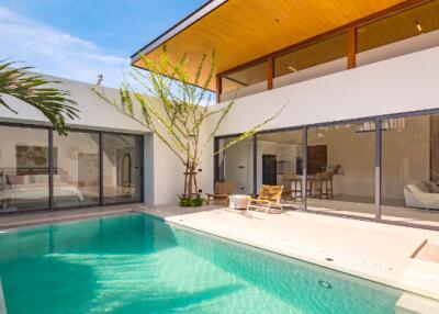 220 Sqm., 3 Beds, 3 Baths House listed for ฿ 9,950,000.