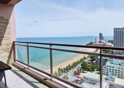 Five-Star Condo for Sale in Northshore