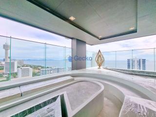 Studio Condo in The Panora Pattaya Pratumnak C006865