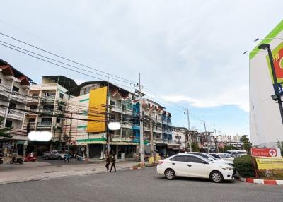 3 Unit Commercial Buildings for Sale in Pattaya