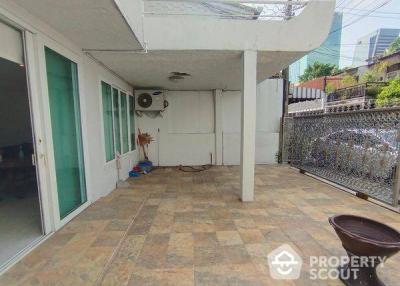 3-BR Townhouse near MRT Thailand Cultural Centre