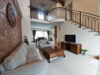 Chaiyapruek Modern House for Sale in Pattaya