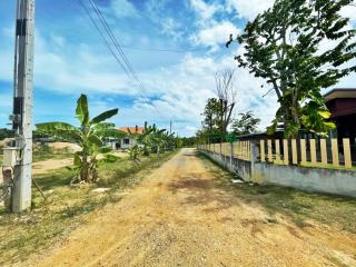 3 Rai 2 Ngan Huay Yai Land for Sale