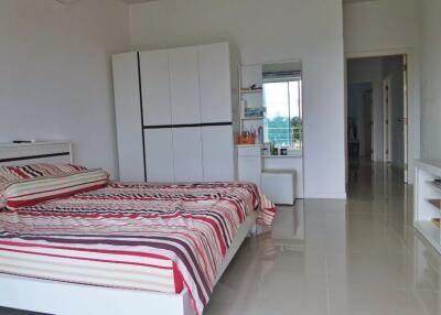 2-Story House for Sale in East Pattaya