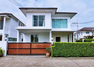 2-Story House for Sale in East Pattaya