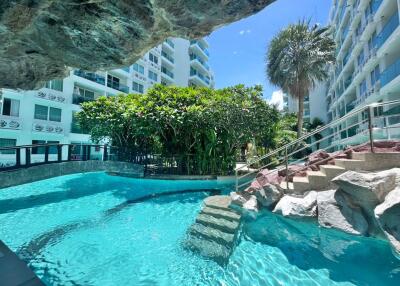 Great Area Condo Amazon for Sale in Pattaya