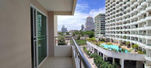 The Bay View Condo for Sale with City View