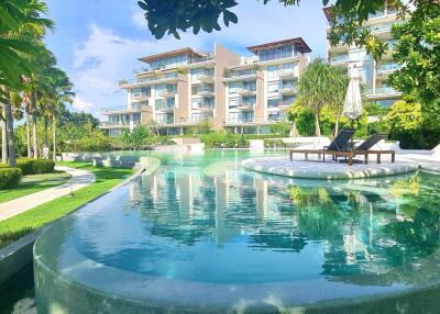 Sunplay Bangsaray Luxurious Condo Sale