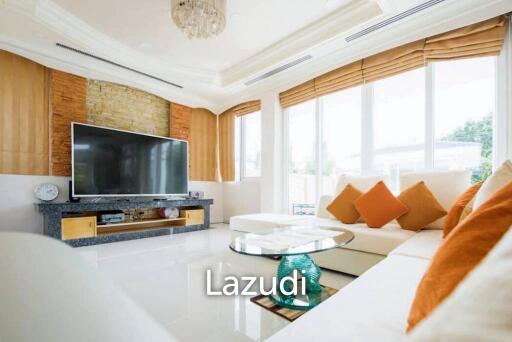 5 Bed 500 SQ.M Luxury Residence near Rama 9