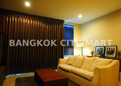 Condo at WaterMark Chaophraya River for rent