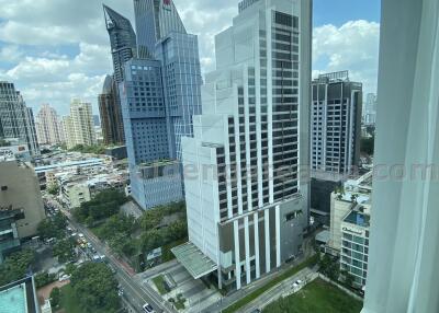 2-Bedrooms on high floor - Siri Residence Sukhumvit 24