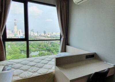 2-BR Condo at Lumpini Suite Phetchaburi – Makkasan near ARL Makkasan