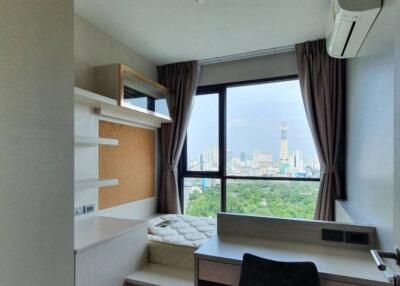 2-BR Condo at Lumpini Suite Phetchaburi – Makkasan near ARL Makkasan