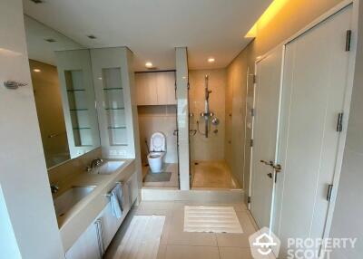 3-BR Condo at The Park Chidlom near BTS Chit Lom