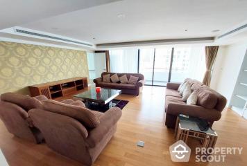 3-BR Condo at Kallista Mansion near ARL Makkasan