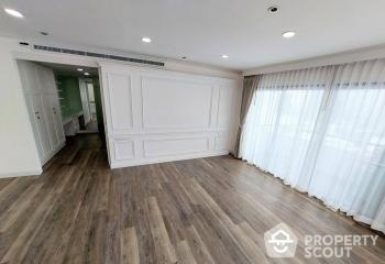 3-BR Condo at Kallista Mansion near ARL Makkasan