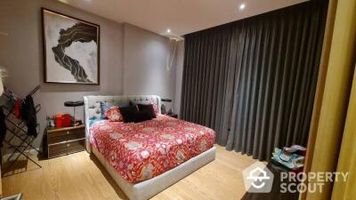 1-BR Condo at Magnolias Waterfront Residences near BTS Saphan Taksin