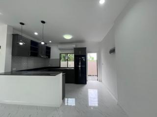 2 Bedrooms House for Sale in Pattaya