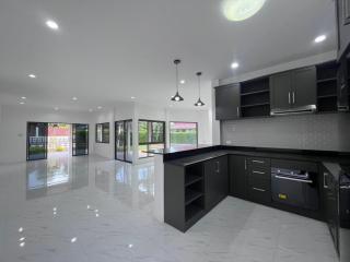 2 Bedrooms House for Sale in Pattaya